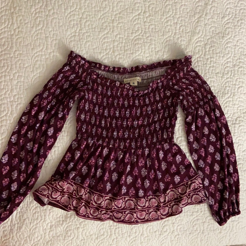 Off the shoulder Aeropostale blouse